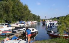 Modrá vlajka červenec roku 2009 v Kralupech nad Vltavou