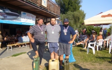 Modrá vlajka červenec roku 2009 v Kralupech nad Vltavou