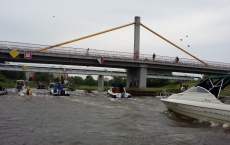Plavba na otevření Hněvkovic